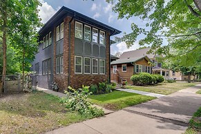 Pet-friendly Saint Paul Rental Near Downtown!