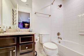 Game Room + Gym: Downtown DC Home!