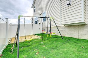 Game Room + Gym: Downtown DC Home!