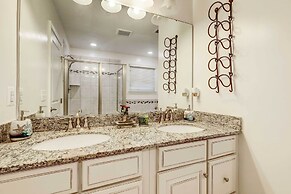 Game Room + Gym: Downtown DC Home!