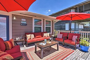 Galveston Vacation Rental w/ Deck: Steps to Beach!