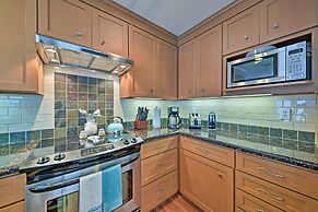 Steps to Beach: Home w/ Deck in Galveston!