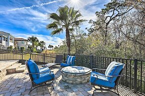 Luxe Reunion House w/ Private Pool: Near Disney!