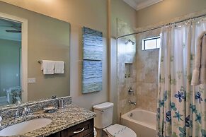 Luxe Reunion House w/ Private Pool: Near Disney!