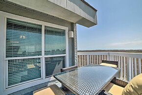 Pet-friendly Condo w/ Deck: Snowbirds Welcome