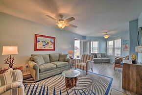 Oceanfront Port Aransas Condo w/ Pool: No Pet Fee