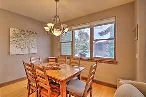 Hike, Bike & Explore: Breck Townhome w/ Hot Tub!