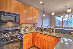 Hike, Bike & Explore: Breck Townhome w/ Hot Tub!
