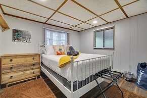 Hot Tub & Resort Amenities: Pocono Lake Retreat!