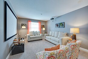 Chic Villa w/ Resort Perks ~ 10 Mi to Disney!