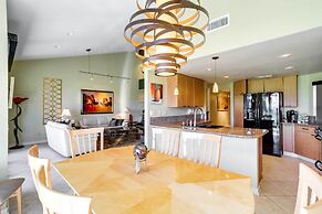 Patio + Resort Amenities: Palm Desert Escape