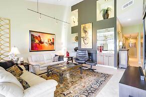 Patio + Resort Amenities: Palm Desert Escape