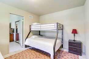 Patio + Resort Amenities: Palm Desert Escape