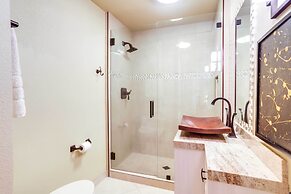 Patio + Resort Amenities: Palm Desert Escape