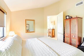 Patio + Resort Amenities: Palm Desert Escape