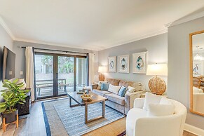 Seabrook Island Condo ~ Half-mi to Beach!