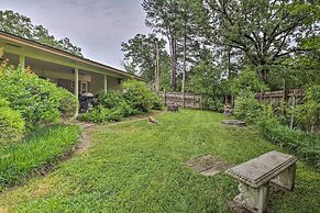 Hot Tub & Yard: Spacious Hot Springs Home!