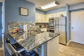 Views & Pool Access: Quaint Condo in Hot Springs!