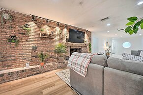 Luxe Brandon Oasis w/ Private Pool & Hot Tub!