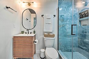 Luxe Brandon Oasis w/ Private Pool & Hot Tub!