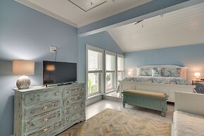 Poolside Madeira Beach Abode w/ Balcony!