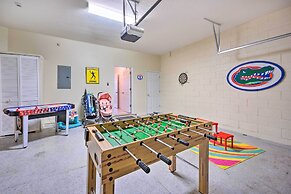 Dog-friendly Kissimmee Home w/ Lanai + Pool!