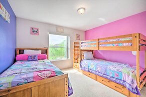 Dog-friendly Kissimmee Home w/ Lanai + Pool!