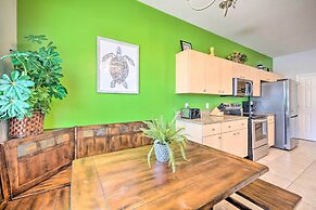 Dog-friendly Kissimmee Home w/ Lanai + Pool!