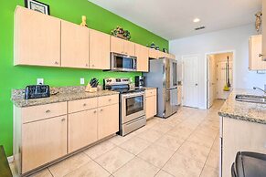 Dog-friendly Kissimmee Home w/ Lanai + Pool!
