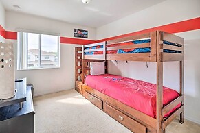 Dog-friendly Kissimmee Home w/ Lanai + Pool!