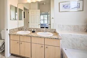 Dog-friendly Kissimmee Home w/ Lanai + Pool!