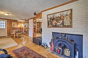 Bethesda Apartment + Yard ~ 9 Mi to D.C