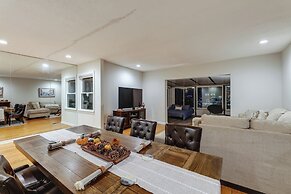 Cincinnati Home, Patio w/ Downtown Views!