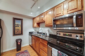 Cincinnati Home, Patio w/ Downtown Views!