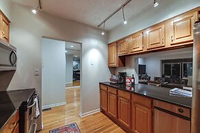 Cincinnati Home, Patio w/ Downtown Views!