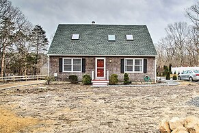 Cozy Edgartown Vacation Rental Near Beach!
