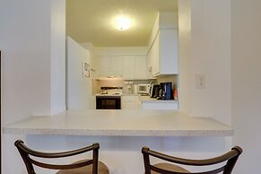 North Miami Beach Rental: Near Walking Park!