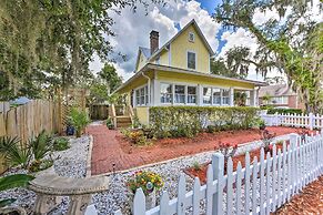 Charming Historic Home - Walk to Waterfront!
