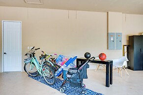 Luxury House With Private Acreage - Near Golfing!