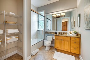 Luxury House With Private Acreage - Near Golfing!