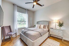 Luxury House With Private Acreage - Near Golfing!