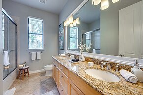 Luxury House With Private Acreage - Near Golfing!