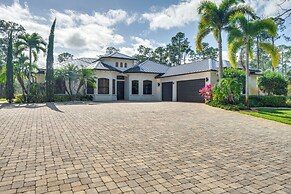 Luxury House With Private Acreage - Near Golfing!