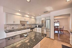 Lovely Palm Coast Retreat w/ Outdoor Kitchen