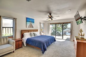 Lovely Palm Coast Retreat w/ Outdoor Kitchen