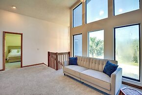 Lovely Palm Coast Retreat w/ Outdoor Kitchen