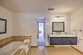 Lovely Palm Coast Retreat w/ Outdoor Kitchen