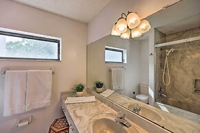 Lovely Palm Coast Retreat w/ Outdoor Kitchen