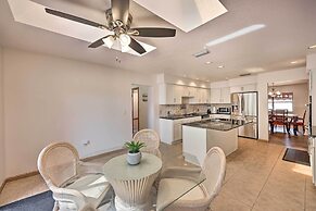 Lovely Palm Coast Retreat w/ Outdoor Kitchen