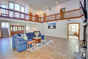 Lovely Palm Coast Retreat w/ Outdoor Kitchen